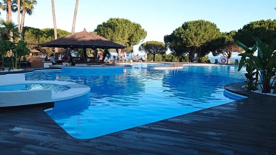 Zwembad bij Font Nova in Peñíscola
